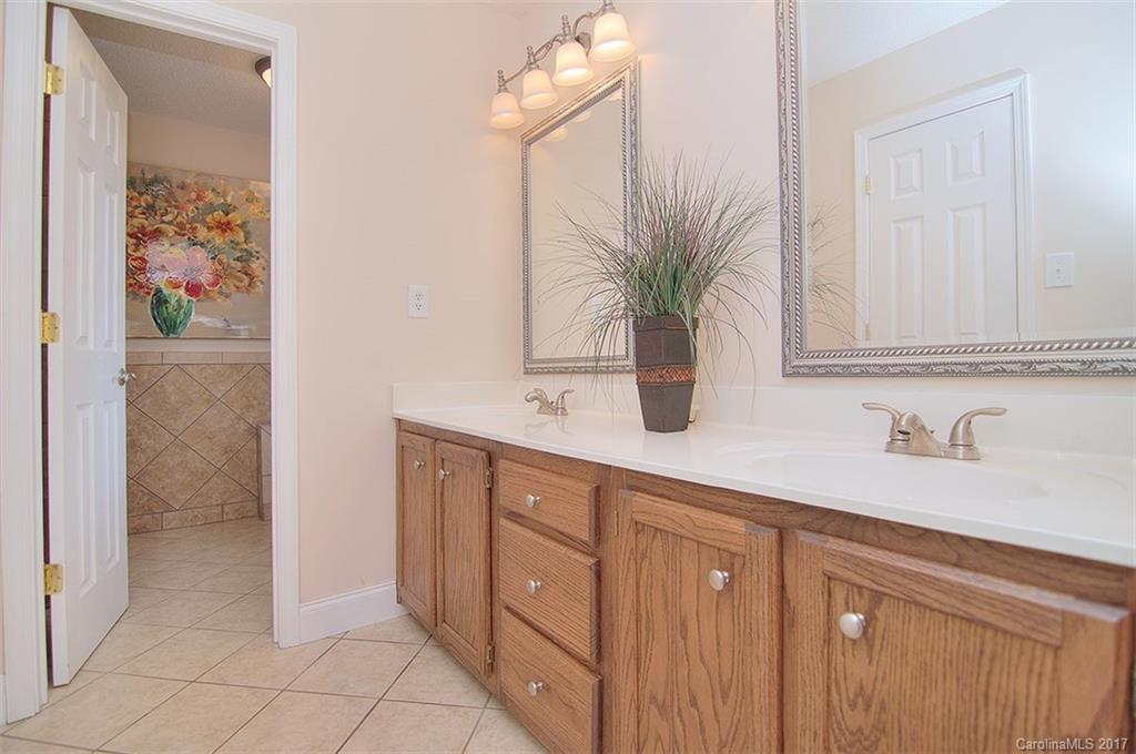 Tega Cay - Residential