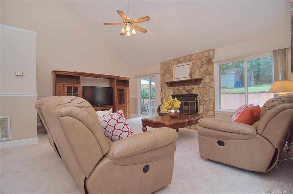 Tega Cay - Residential