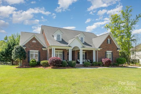A home in Waxhaw