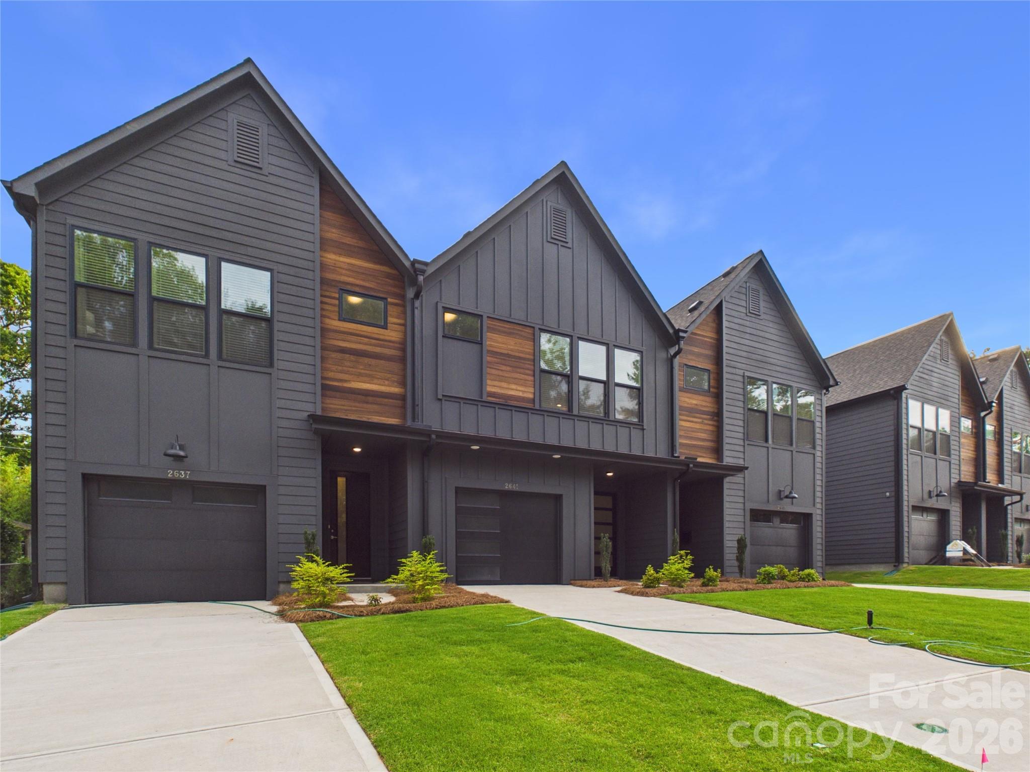 2641 Ravencroft Drive 2B