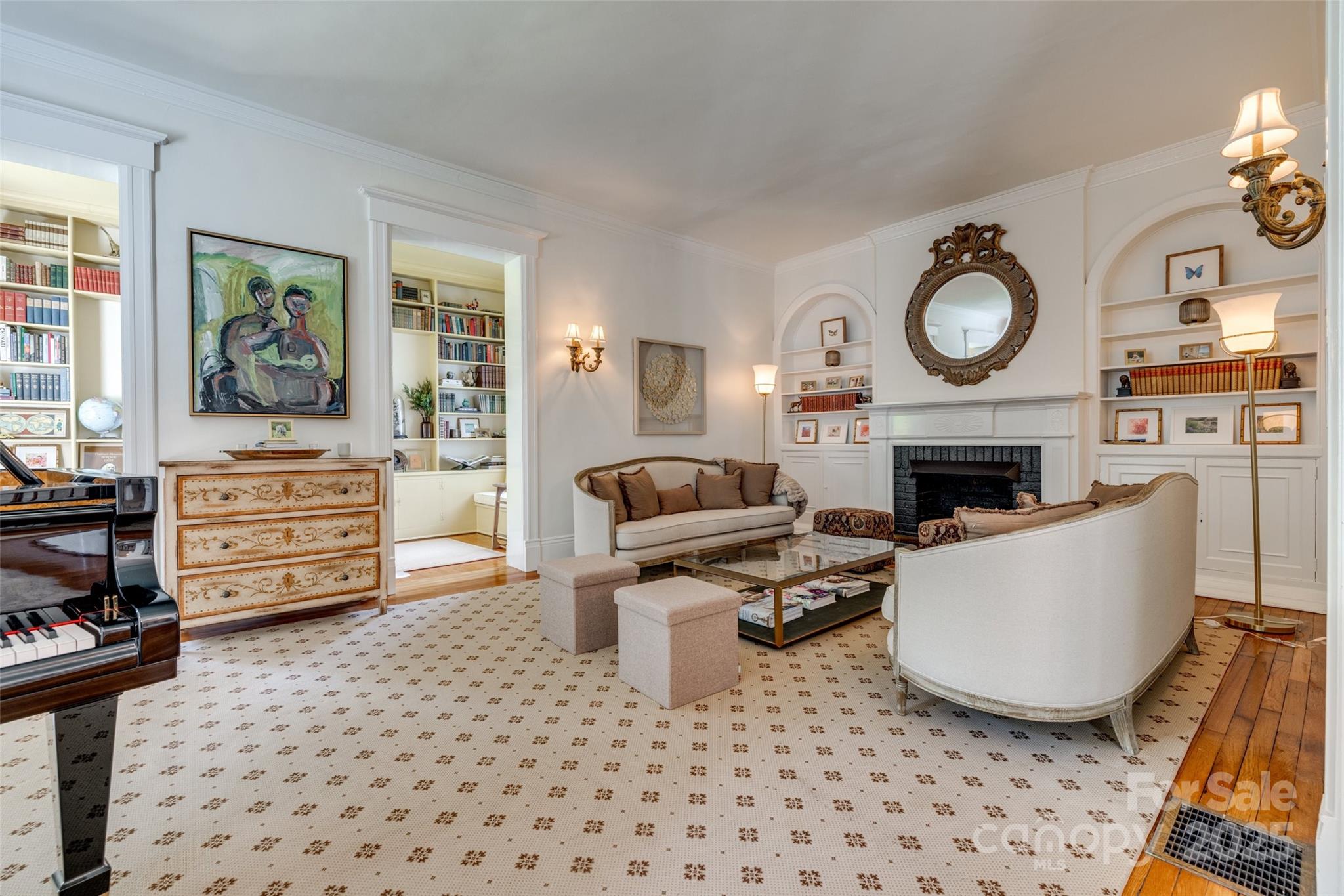 934 Granville Road