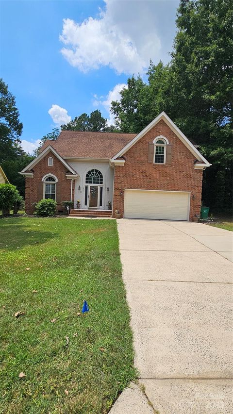 8731 Sheltonham Way Charlotte NC 28216