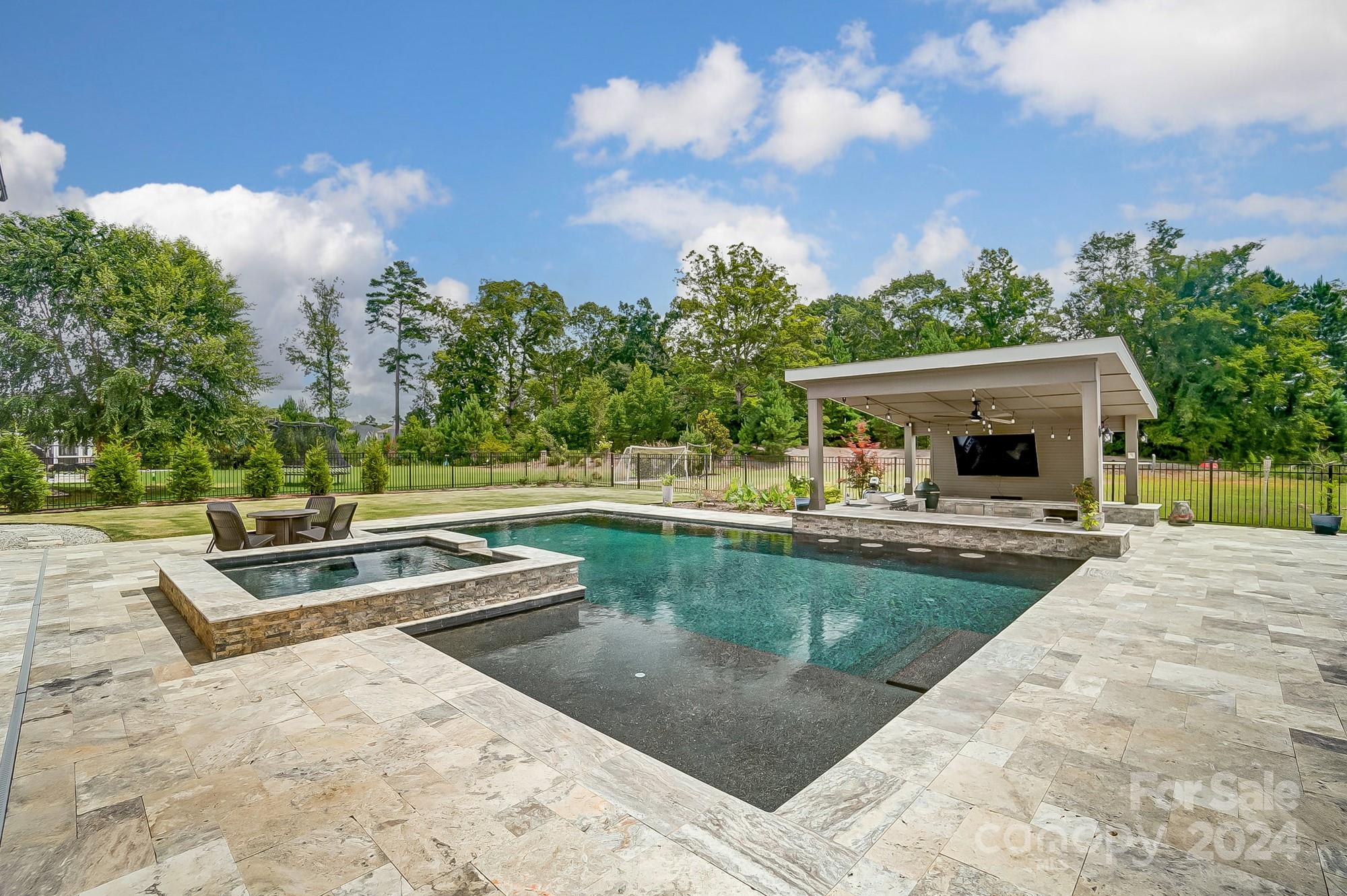 The Preserve At Riverchase - Residential