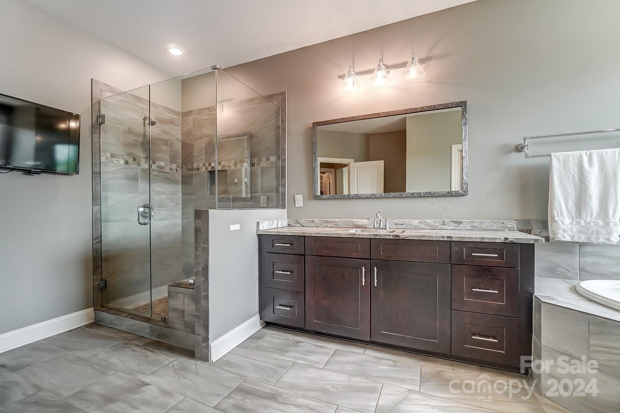 The Preserve At Riverchase - Residential