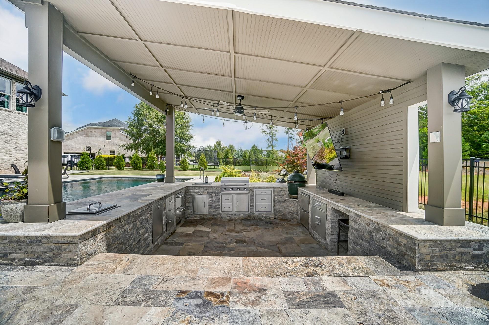 The Preserve At Riverchase - Residential