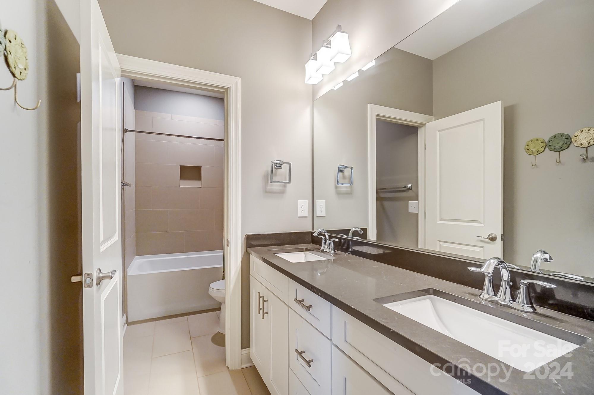 The Preserve At Riverchase - Residential