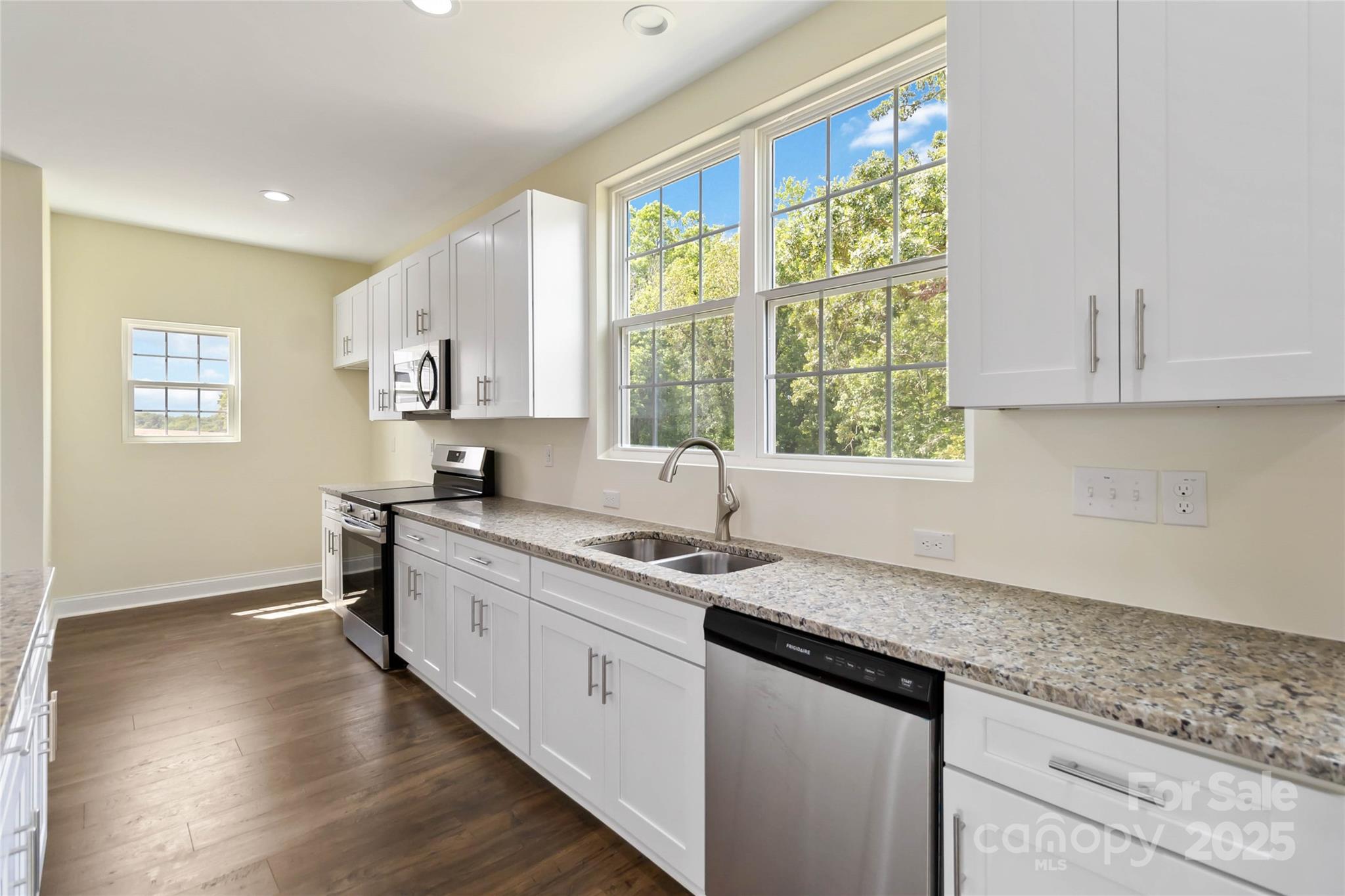 Brief Estates - Residential