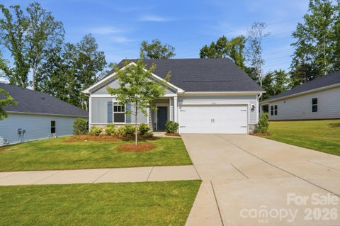 Photo of 6234 Barcelona Way, Charlotte, NC 28214 (MLS # 4388488)
