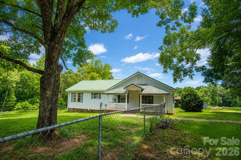 Photo of 275 Noel Road, Harmony, NC 28634 (MLS # 4398978)