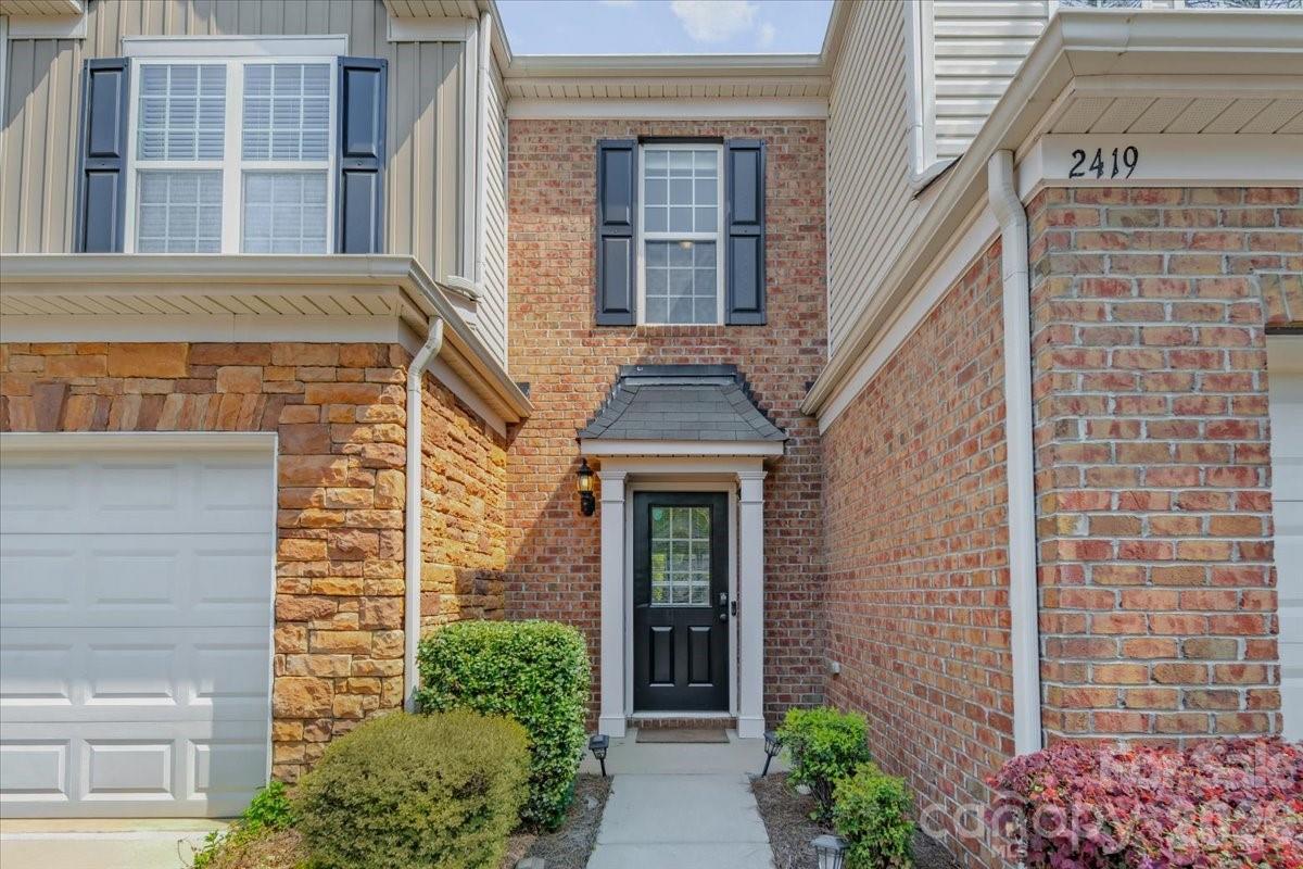 2419 Diplomat Lane
