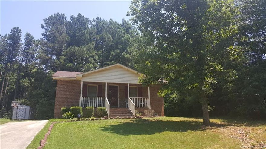 Great home for 1st time home buyer or investor! Brick ranch style home, rocking chair front porch and spacious back yard.