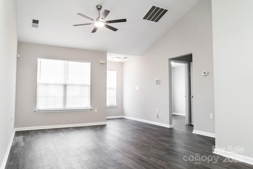 1517 Tiana Way