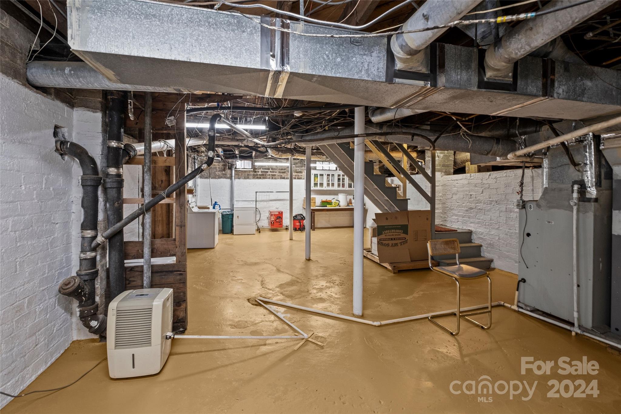 Myers Park - Residential Income