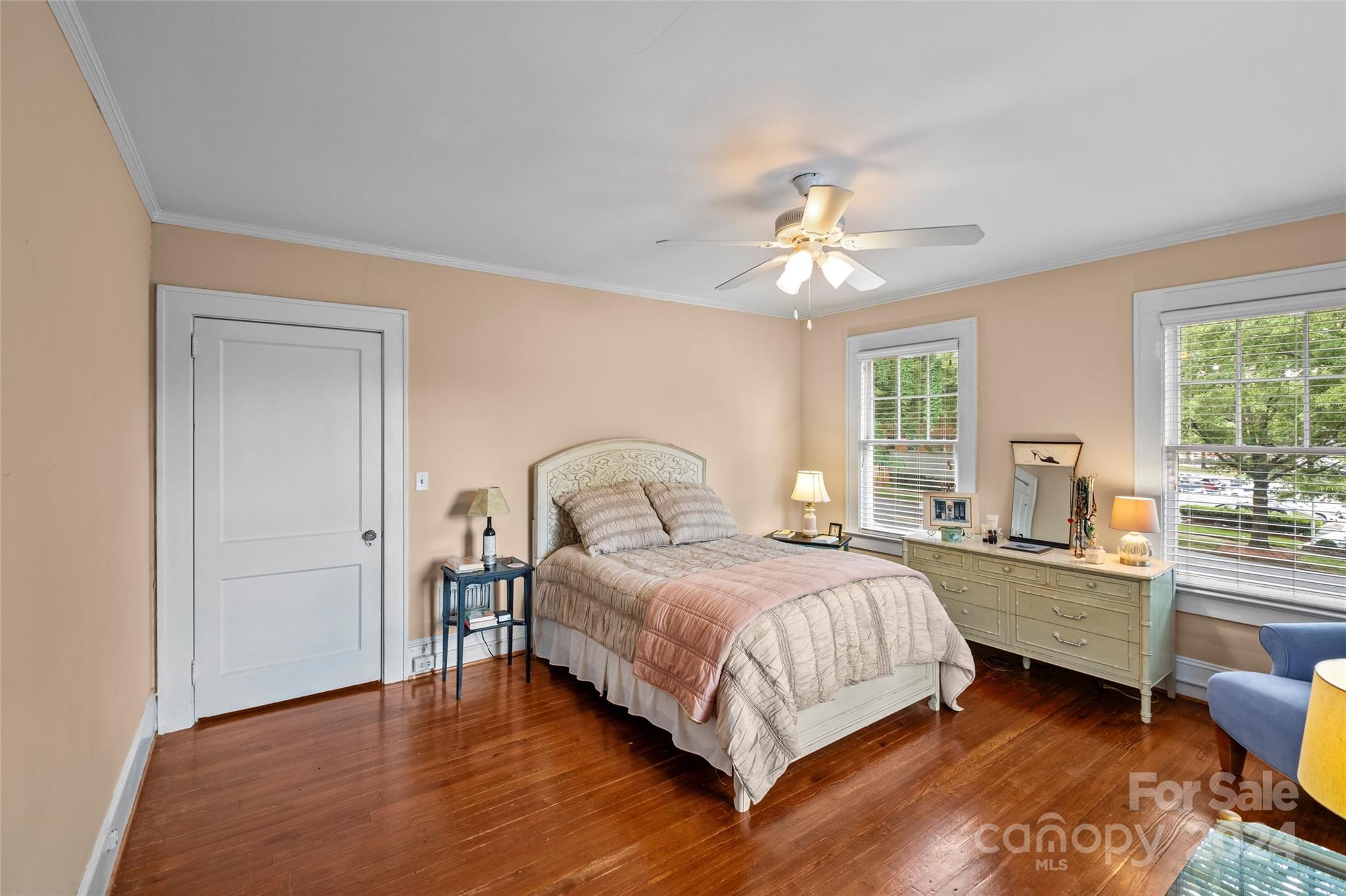 Myers Park - Residential Income