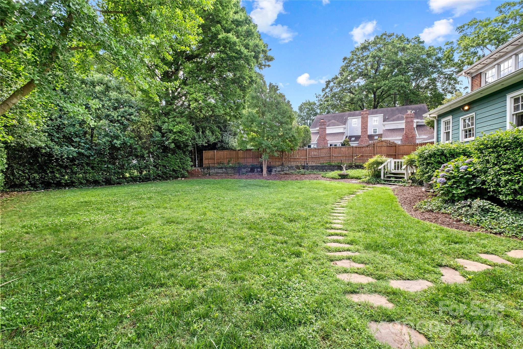 Myers Park - Residential Income