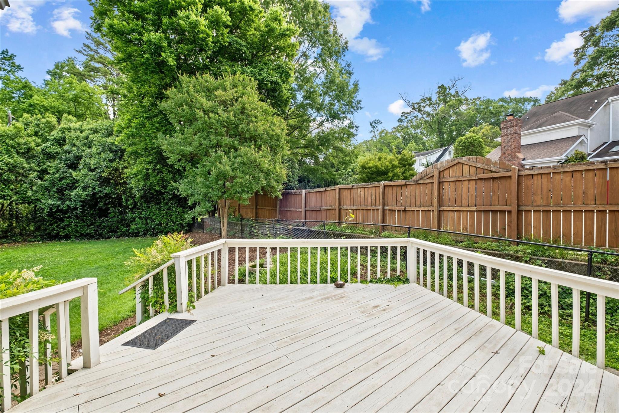 Myers Park - Residential Income