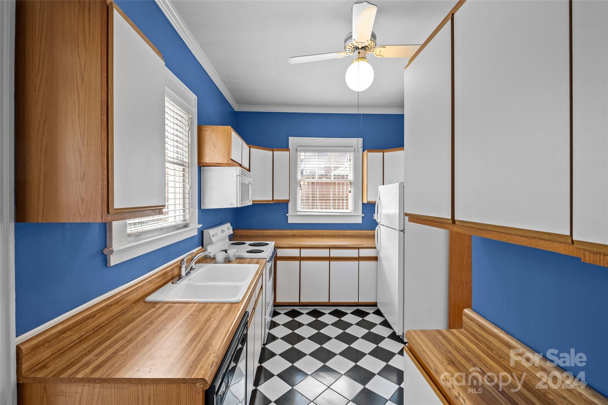 Myers Park - Residential Income