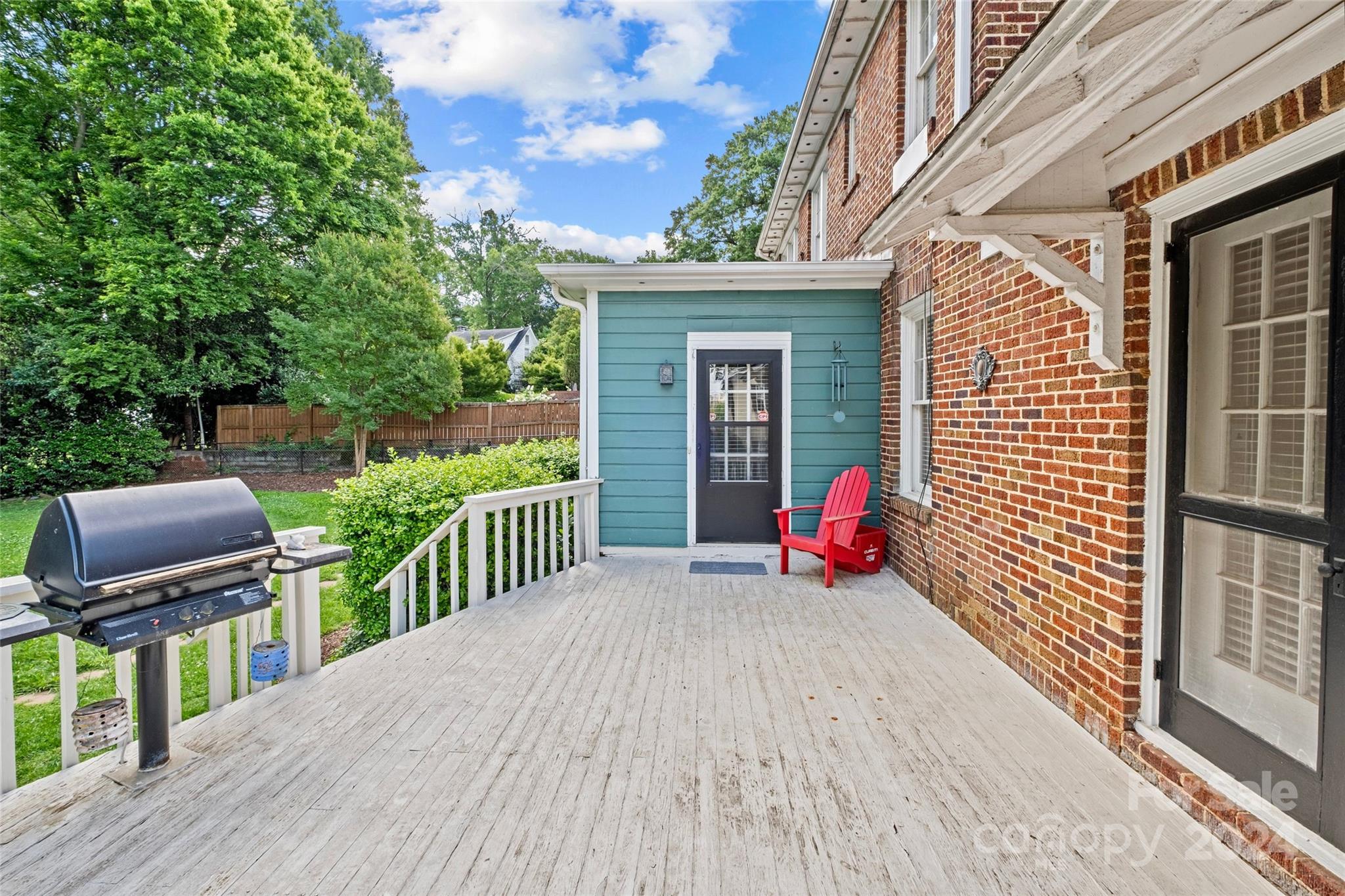 Myers Park - Residential Income