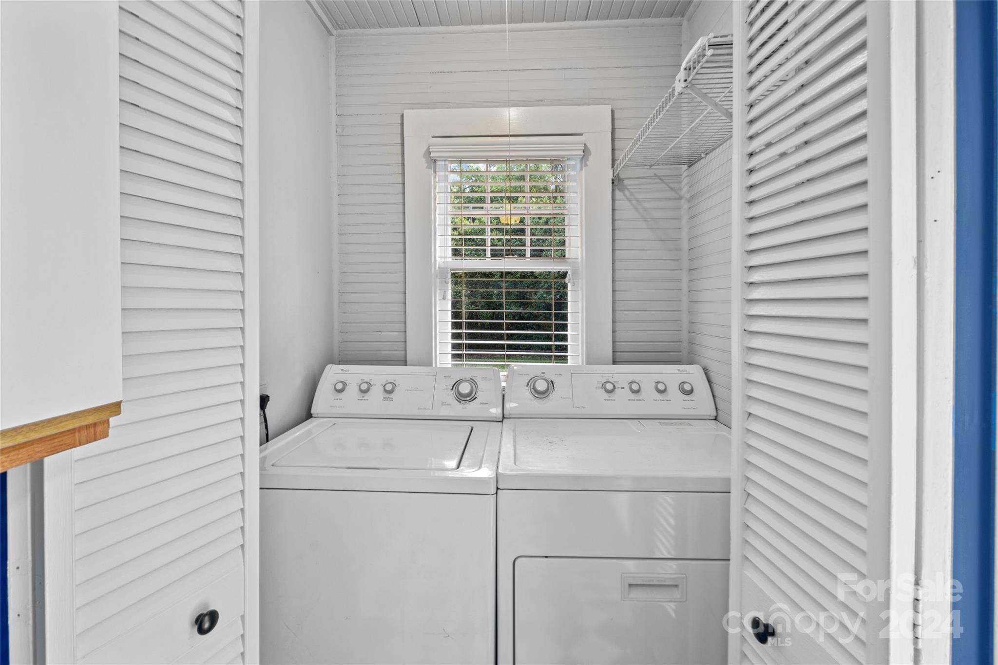 Myers Park - Residential Income