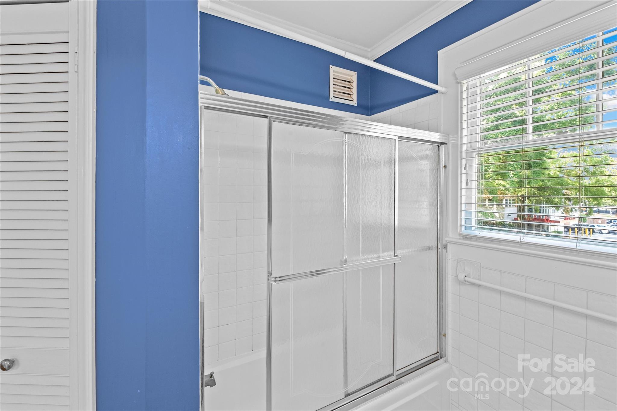 Myers Park - Residential Income