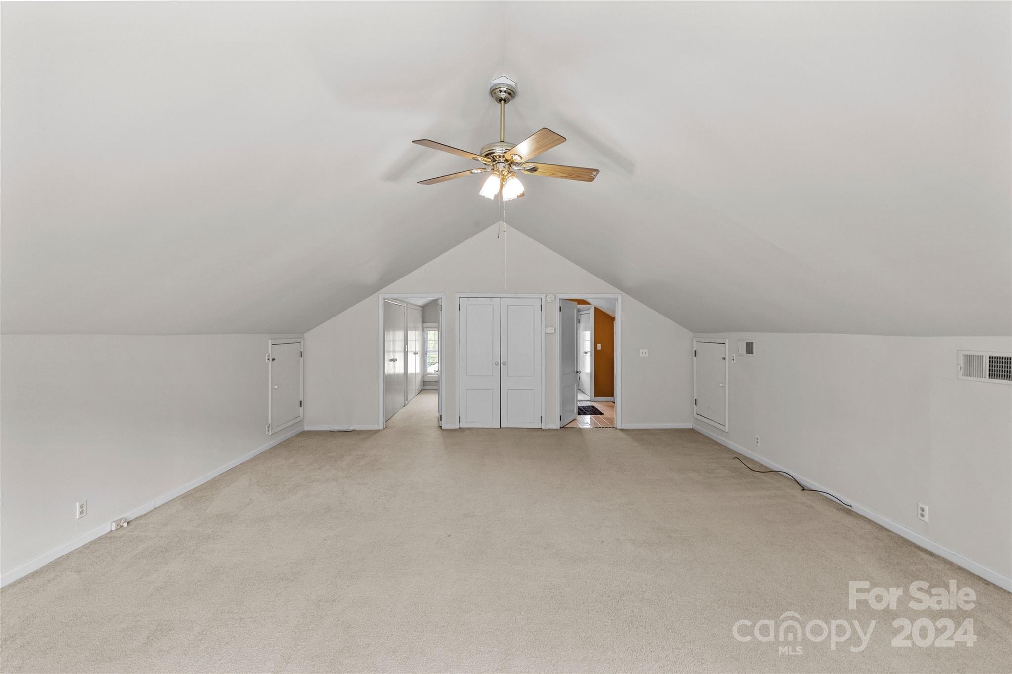 Myers Park - Residential Income