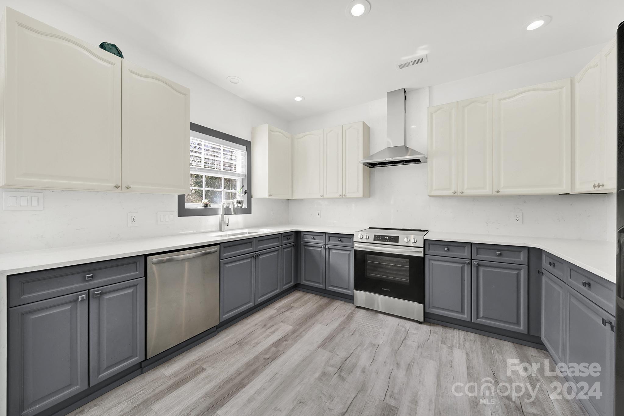 Harbor Cove - Residential Lease