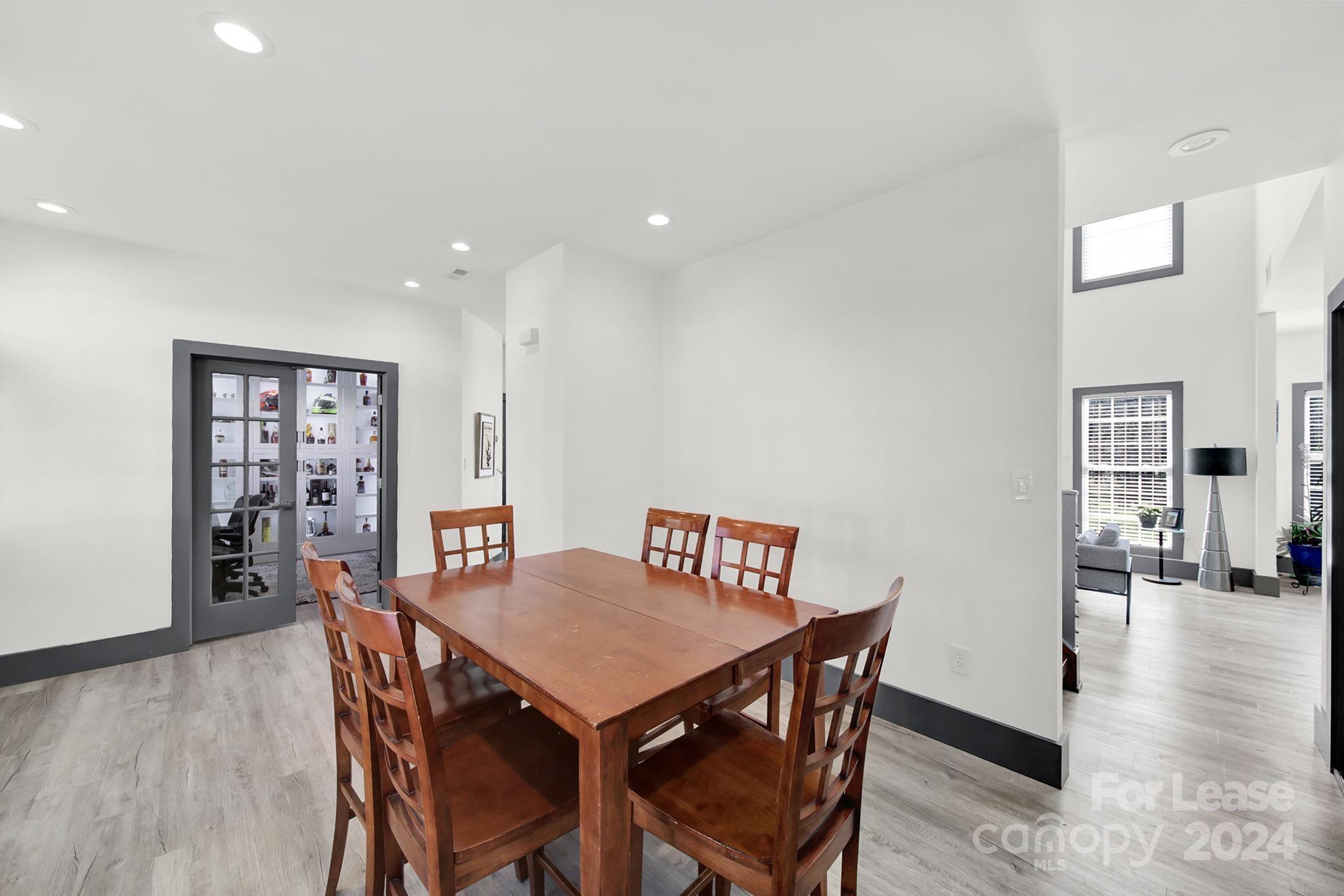 Harbor Cove - Residential Lease