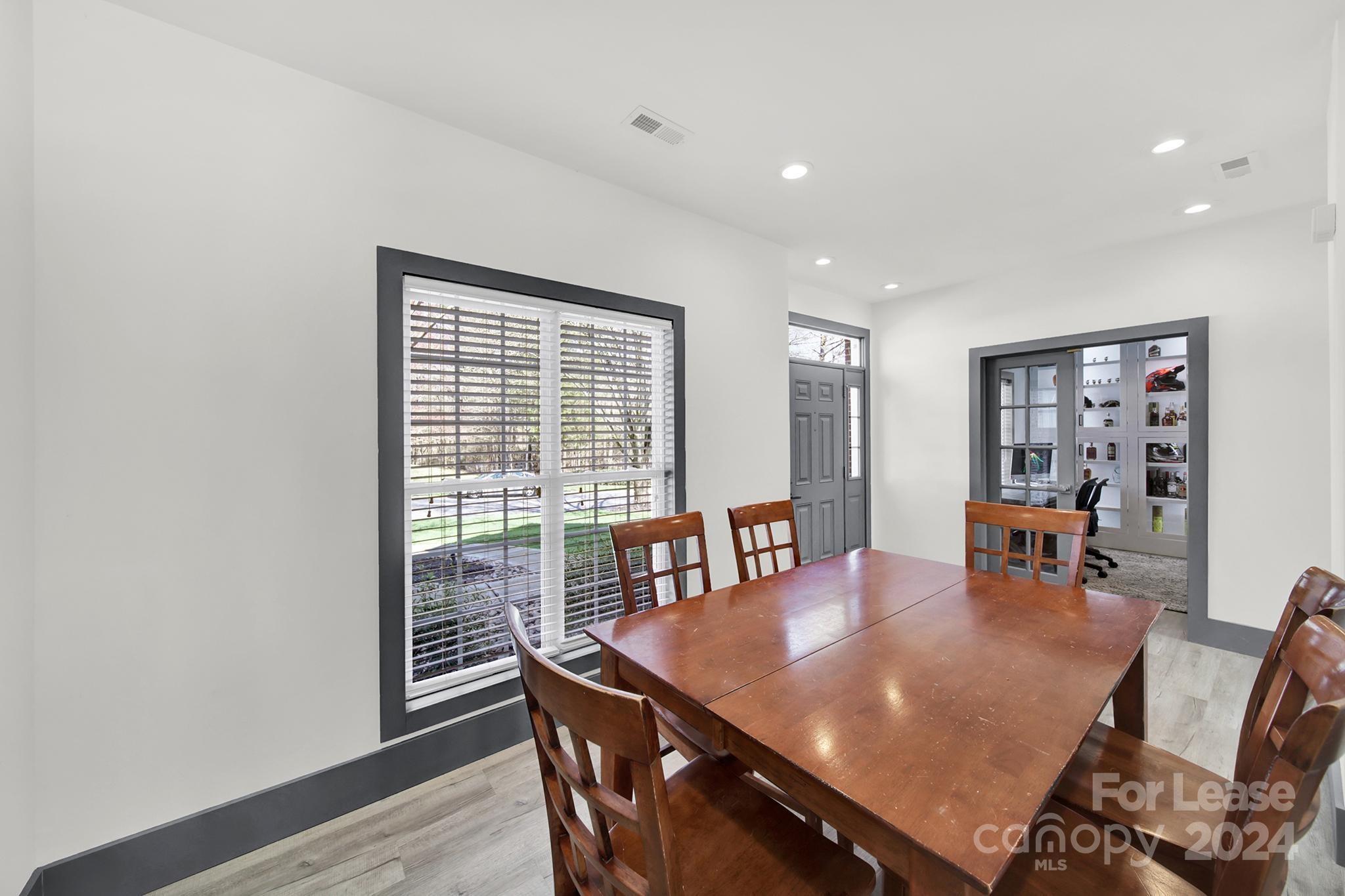 Harbor Cove - Residential Lease