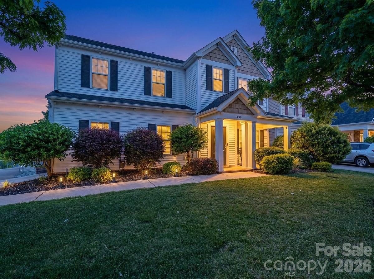 Moss Creek Village - Residential