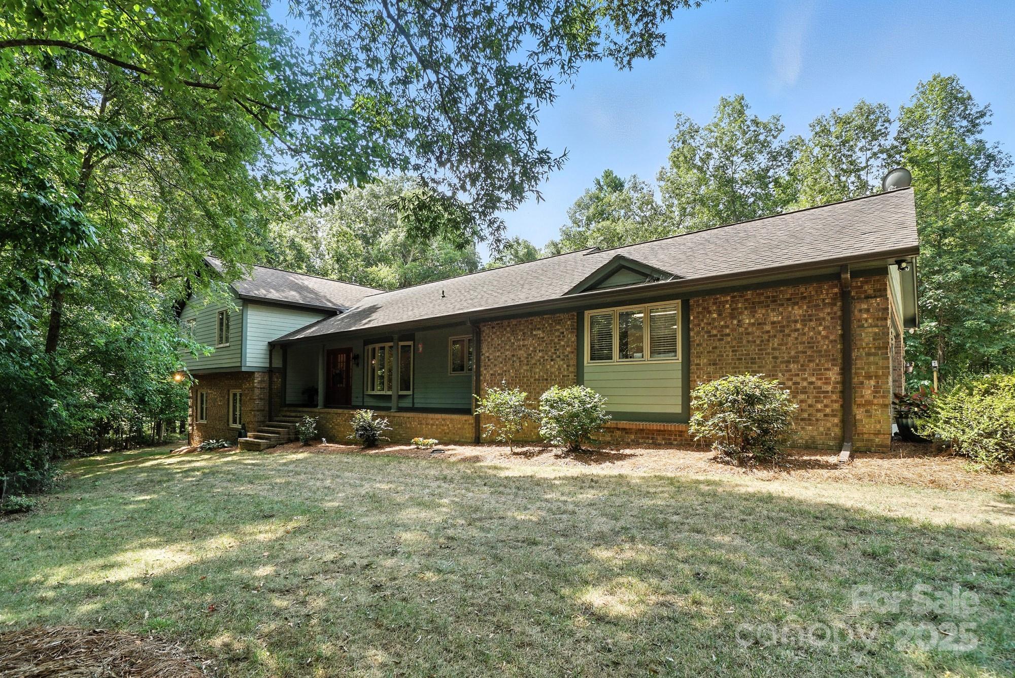 208 Falcon Drive