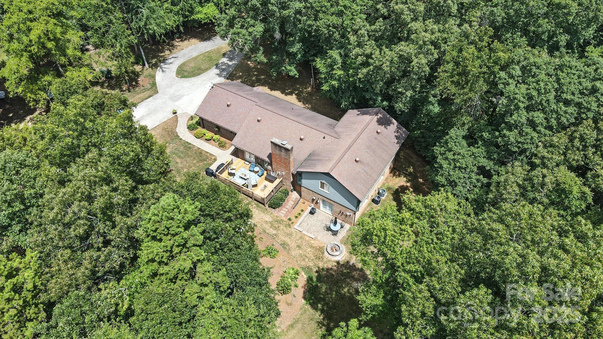208 Falcon Drive