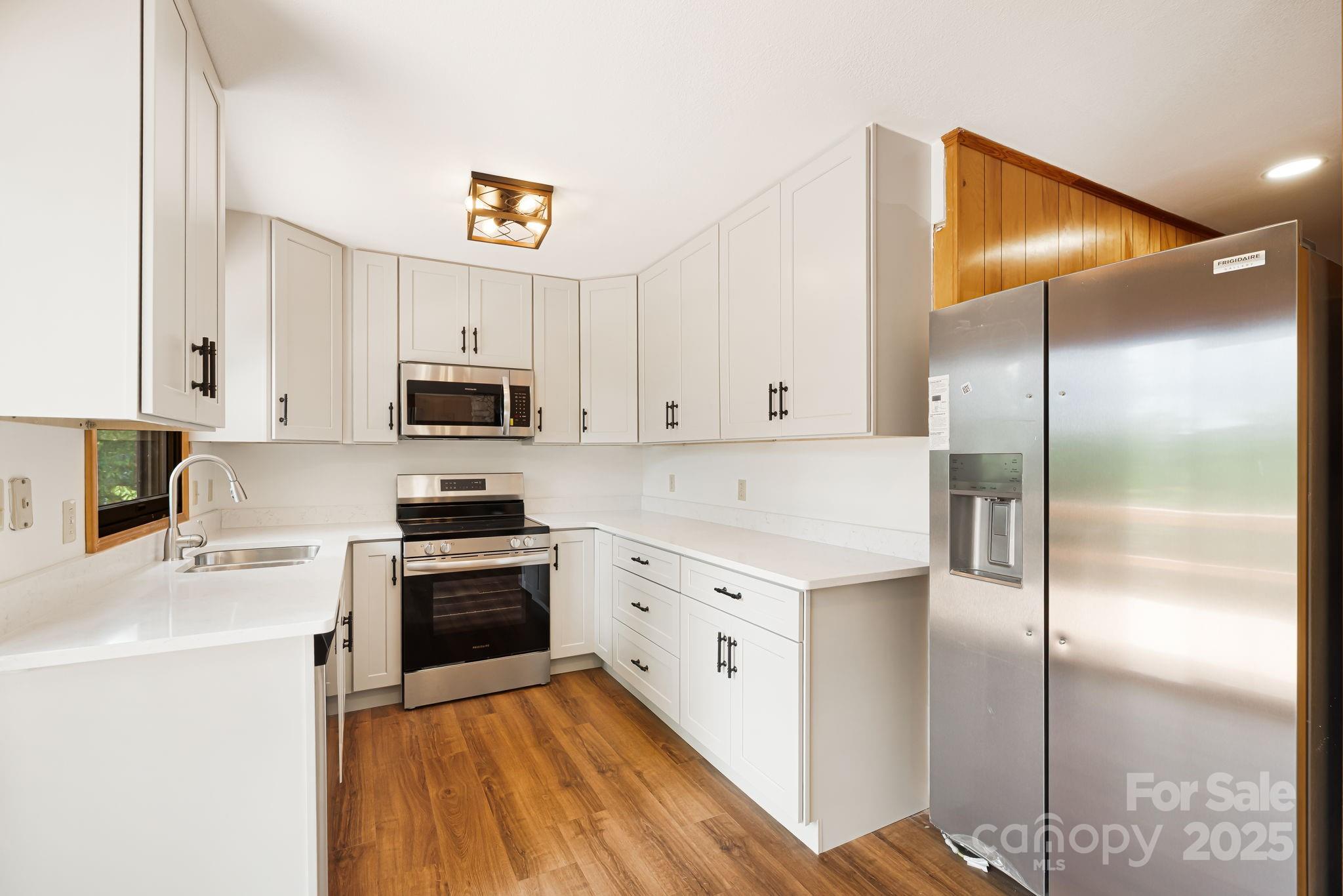 Mt. Mitchell Lands - Residential