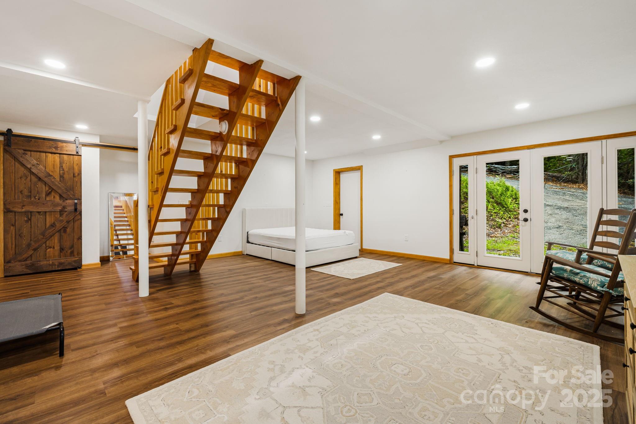 Mt. Mitchell Lands - Residential