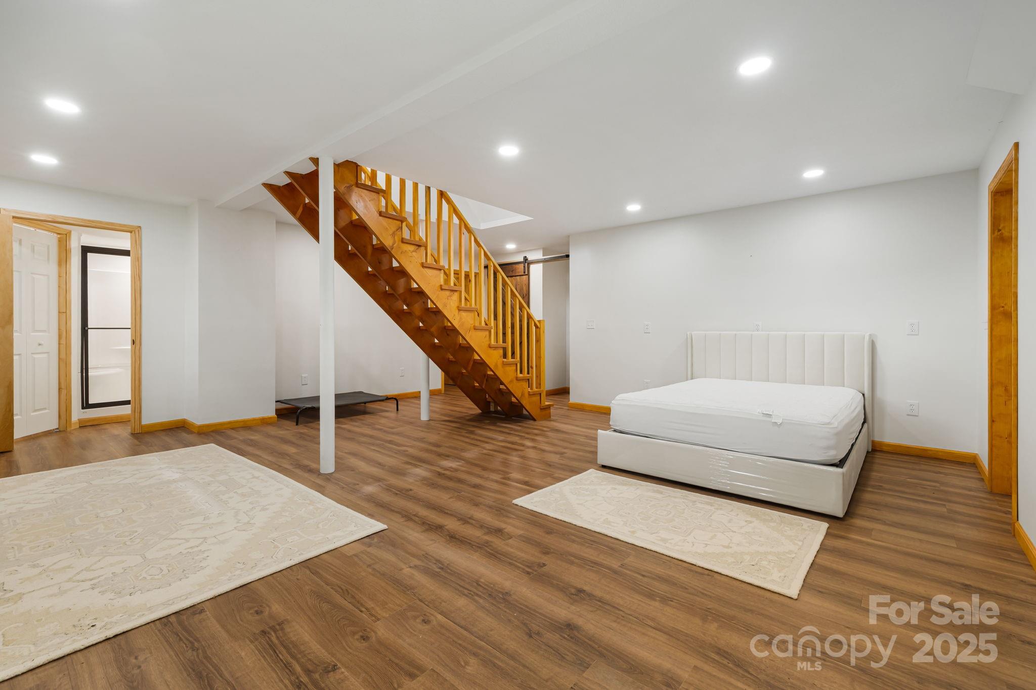 Mt. Mitchell Lands - Residential