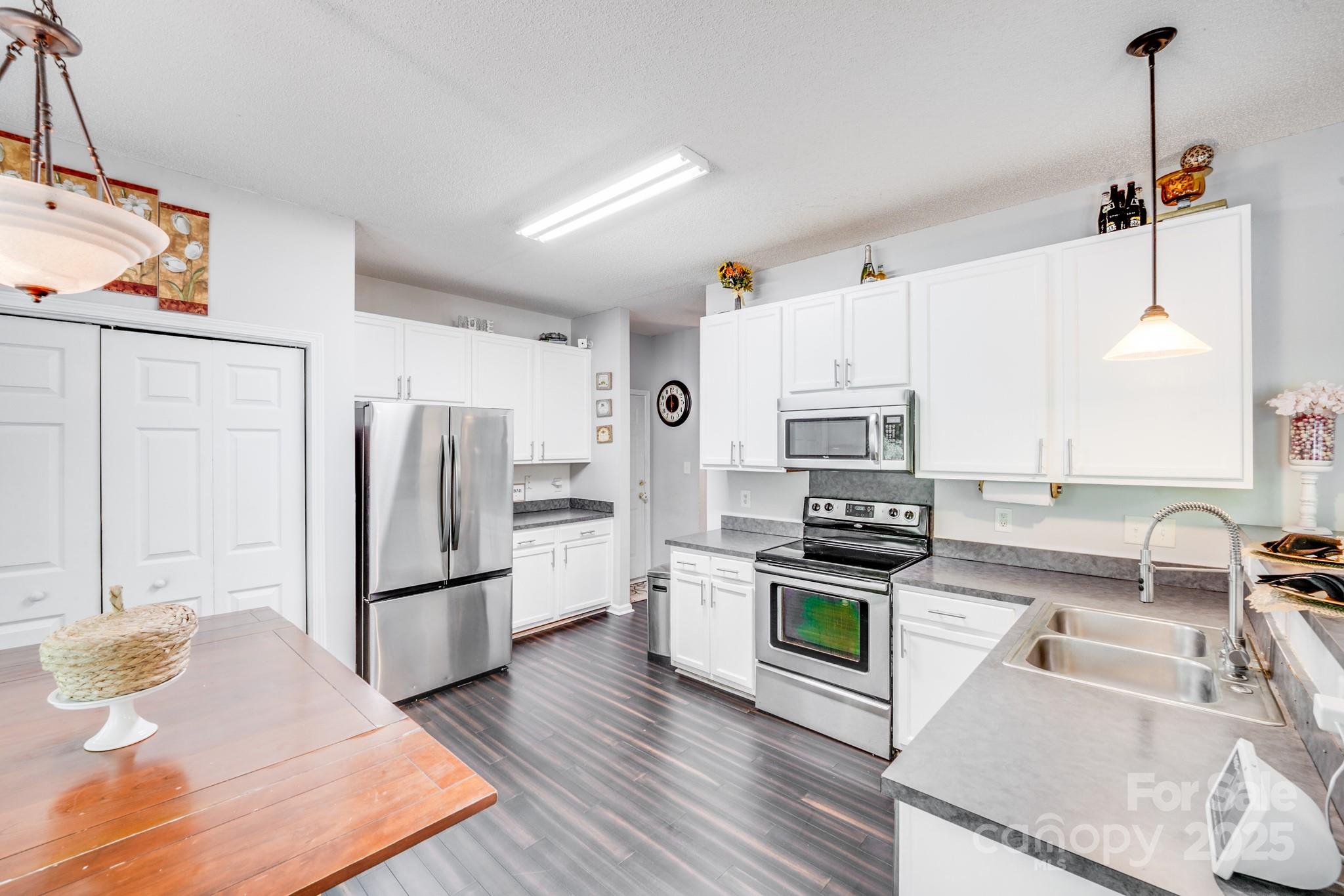 10803 Gold Pan Road