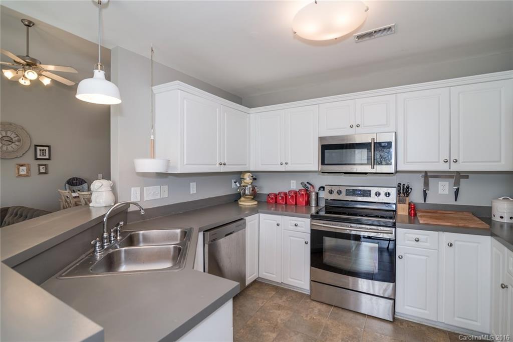 Steele Meadows - Residential