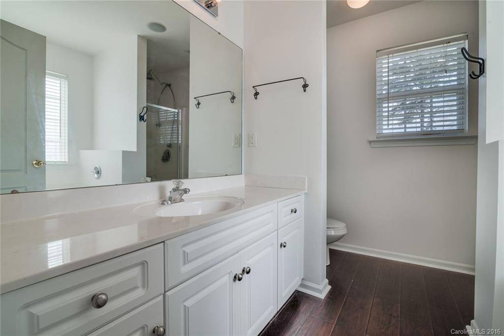 Steele Meadows - Residential