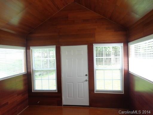 Avery Glen - Residential Lease