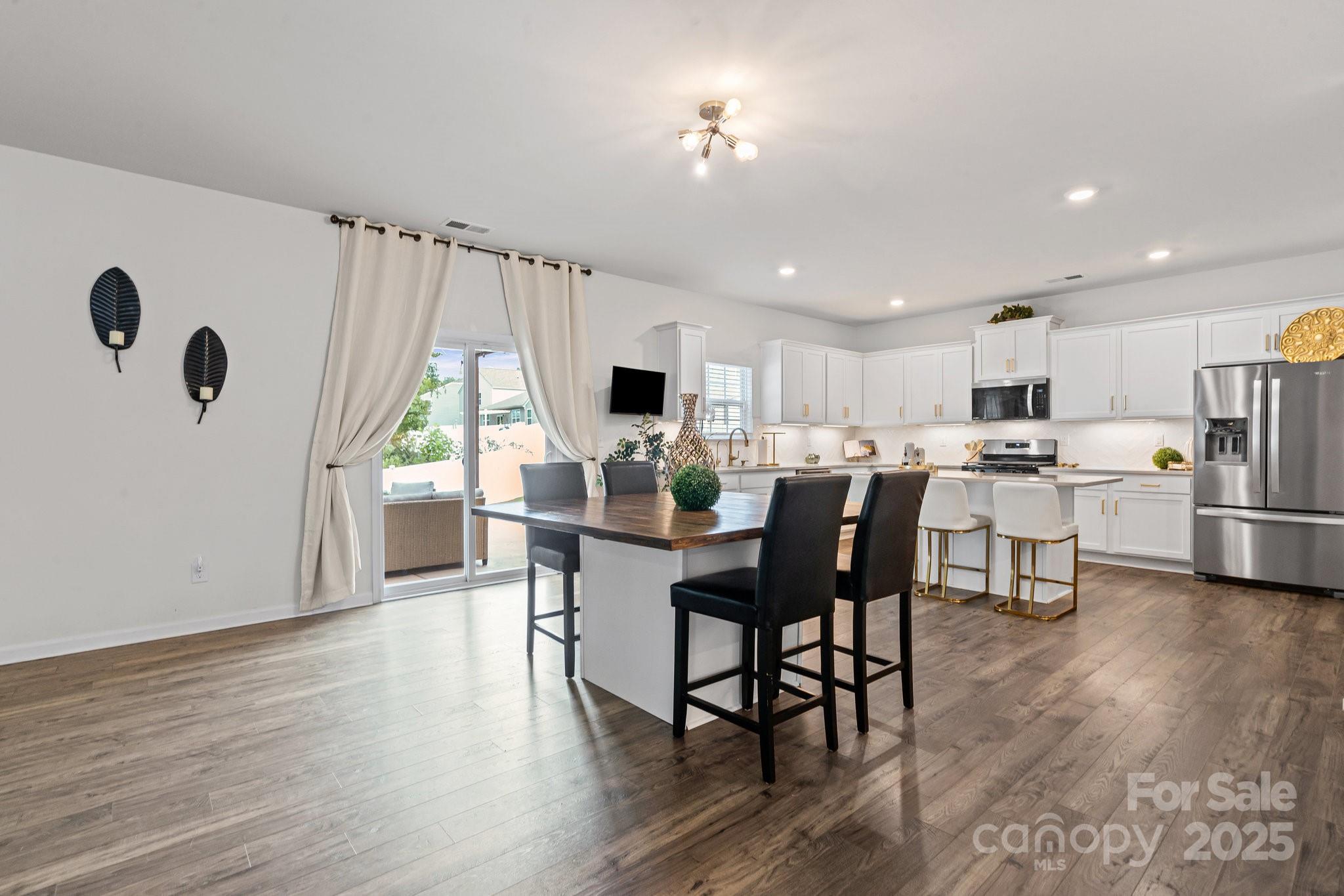 Sutton Farms - Residential