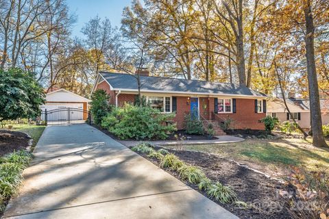 1318 Woodland Drive Charlotte NC 28205