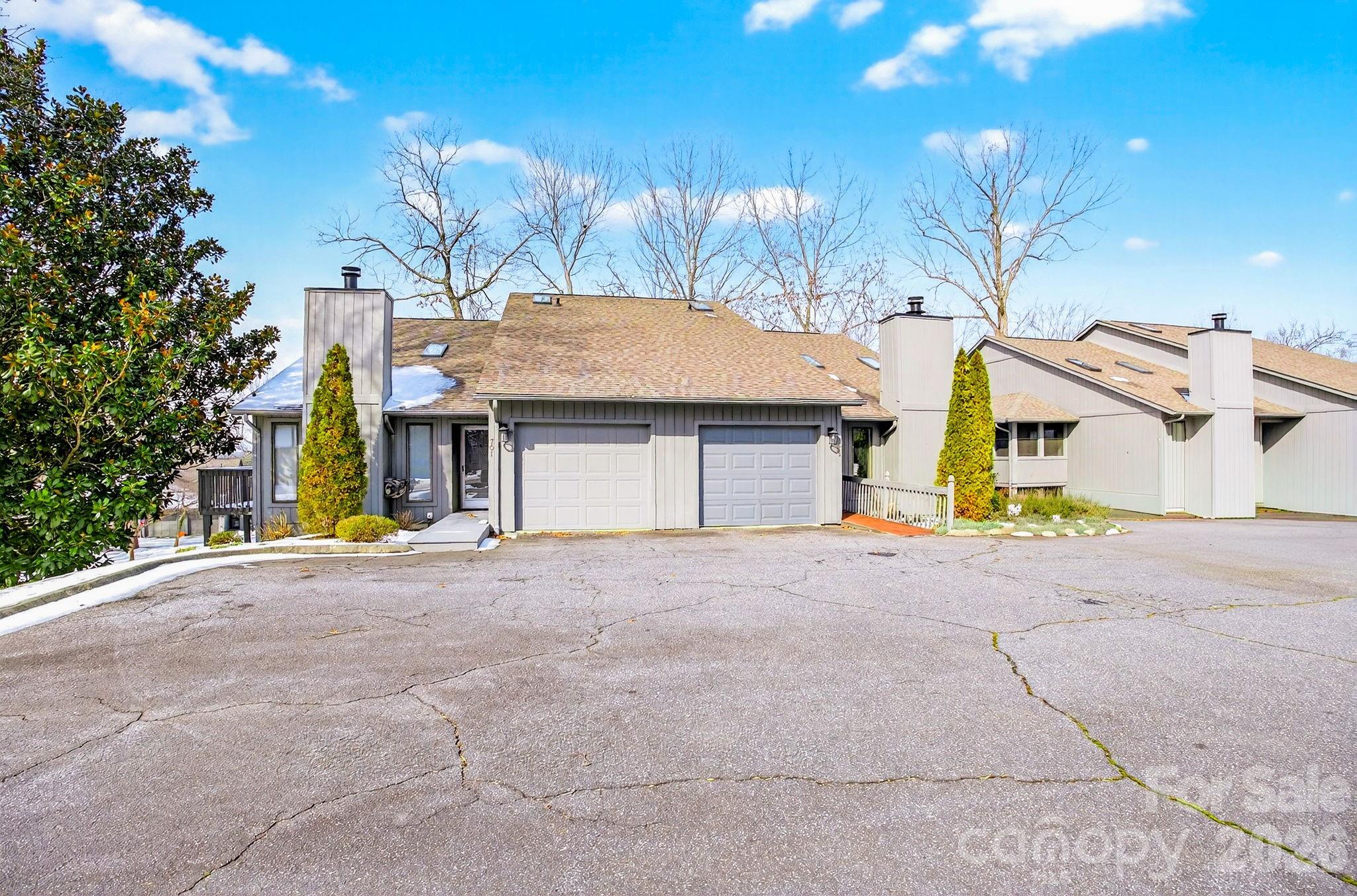 703 Independence Trail