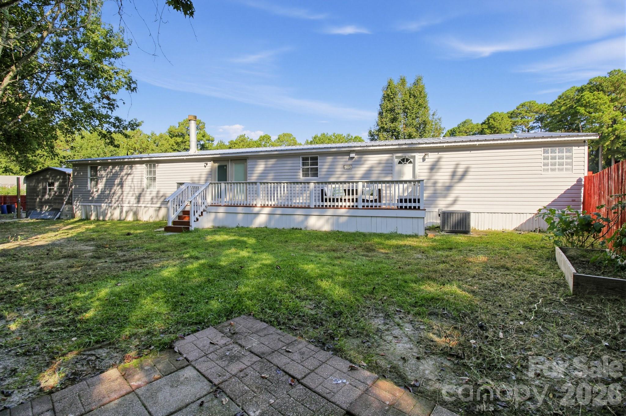 8187 Woodland Drive