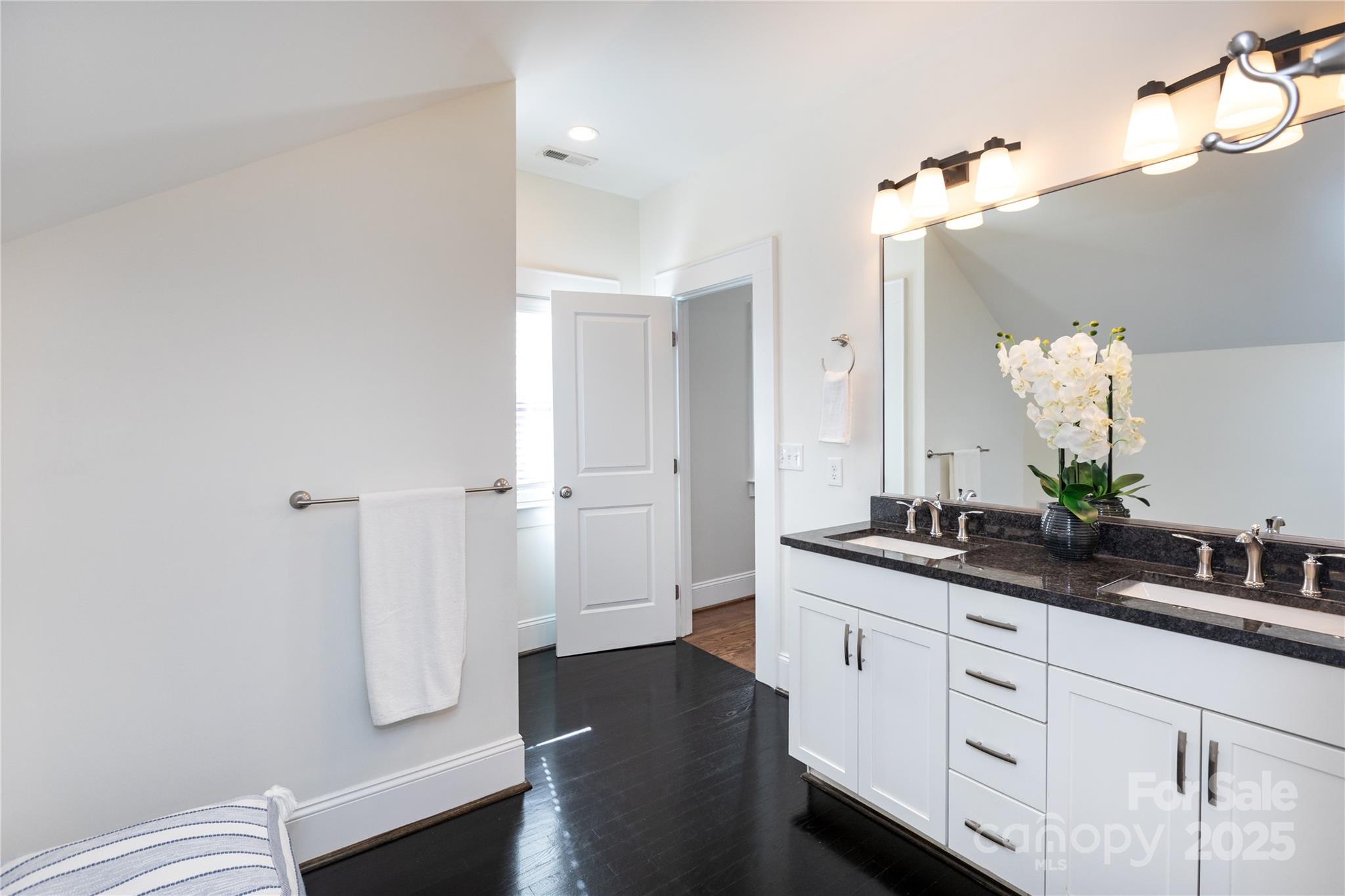 Oakhurst - Residential