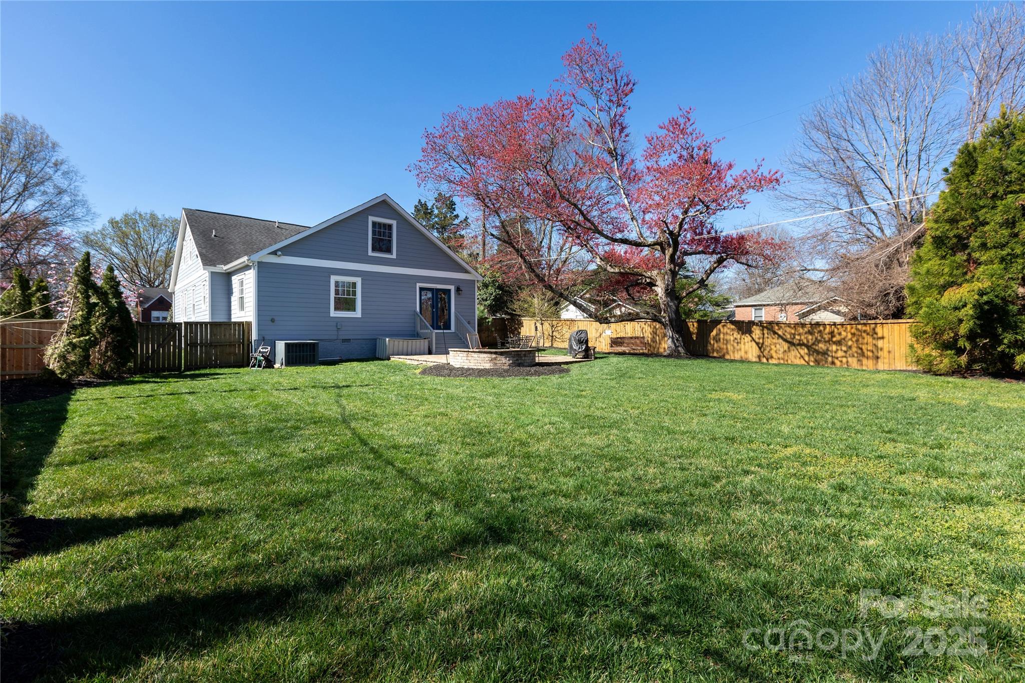 Oakhurst - Residential