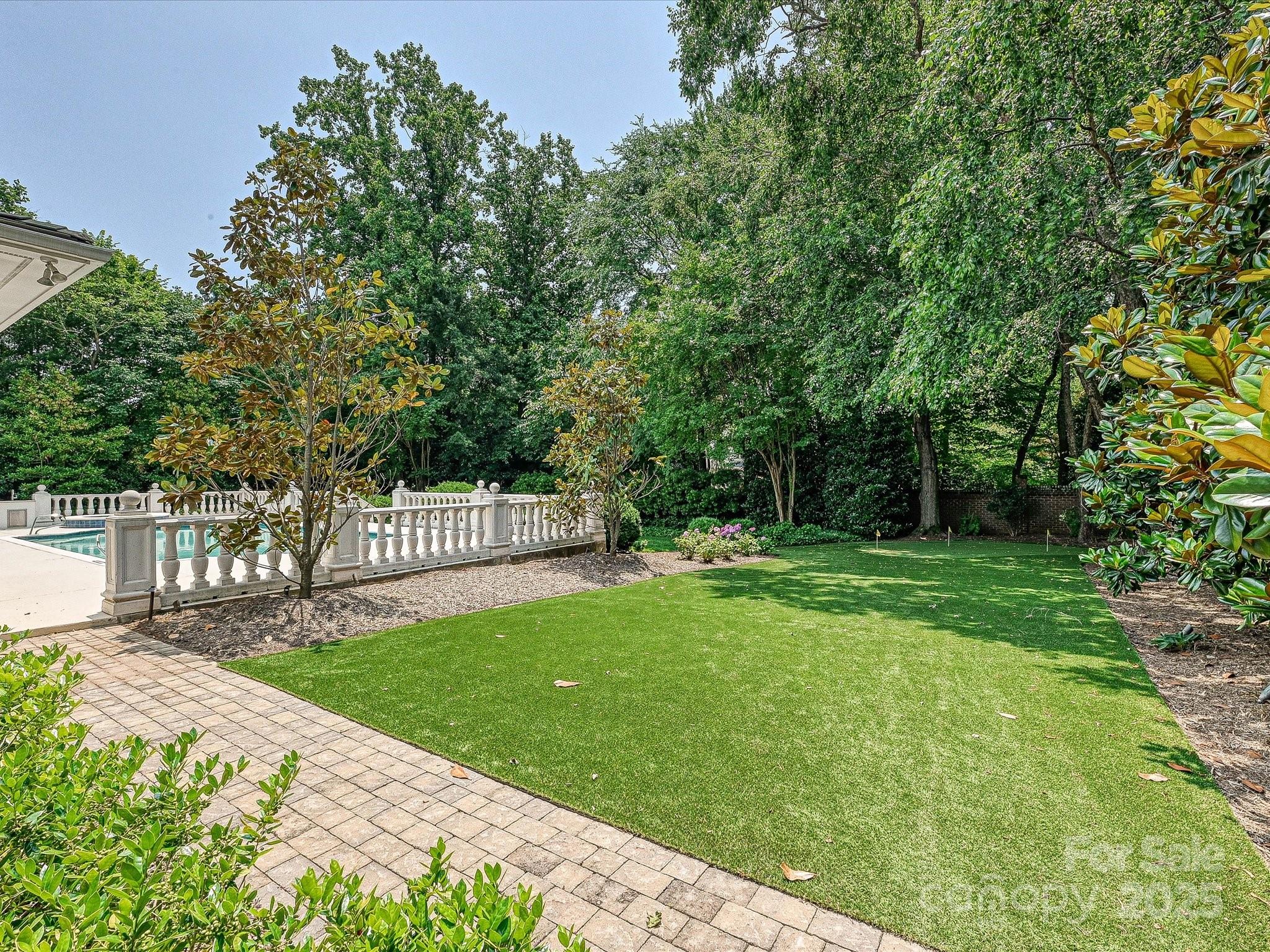 4300 Cameron Oaks Drive