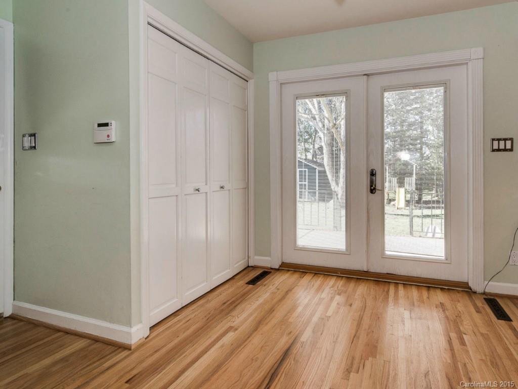 Beverly Woods - Residential