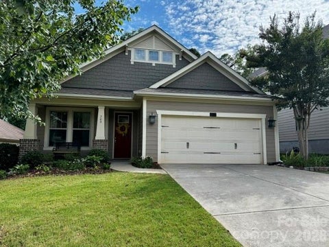 Photo of 748 Lagan Court, Fort Mill, SC 29715 (MLS # 4395710)