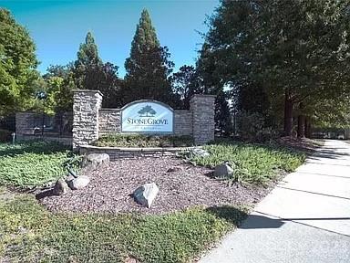 Olde Whitehall - Residential