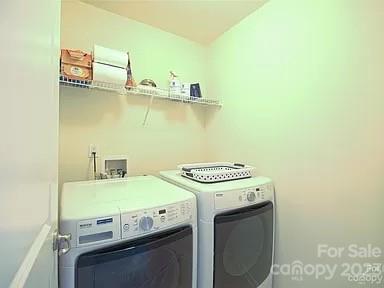 Olde Whitehall - Residential