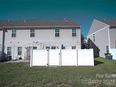 Olde Whitehall - Residential